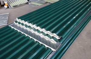 Cách lợp tôn xốp1