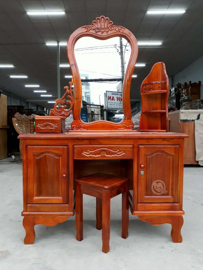 bàn trang điểm gỗ