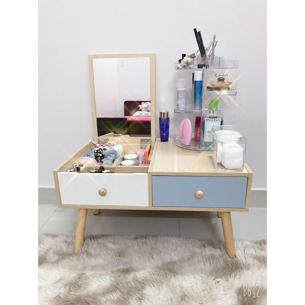 Bàn trang điểm mini