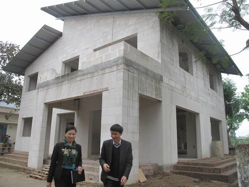 gạch siêu nhẹ AAC12